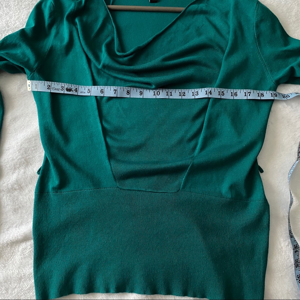 Green Soft Draped Neckline Knit Top - Picture 5 of 9